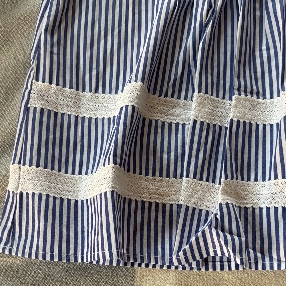 NWOT English Factory Blue Striped Women’s Top - Picture 2 of 4
